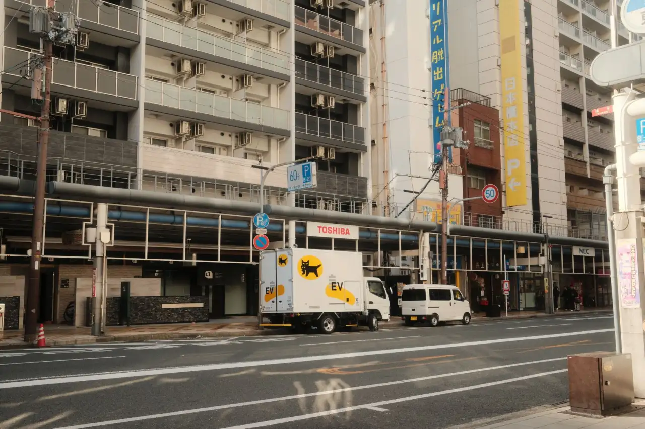 商品流通环节优化策略:如何通过智能物流降低企业库存压力
